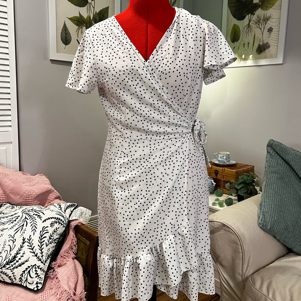 Naggoo Women's Summer Wrap V Neck Polka Dot Print Ruffle Short Sleeve Mini Dress